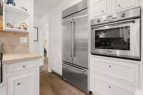 Kitchen - 1430 Greenworth Pl, Montecito, CA 93108 photo 3 of 3