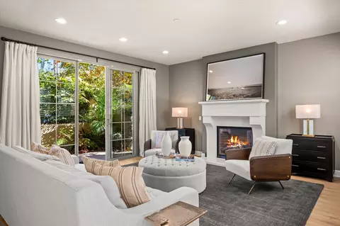 Living - 50 Sanderling Ln, Goleta, CA 93117 photo 3 of 5