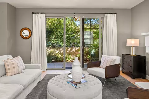 Living - 50 Sanderling Ln, Goleta, CA 93117 photo 4 of 5