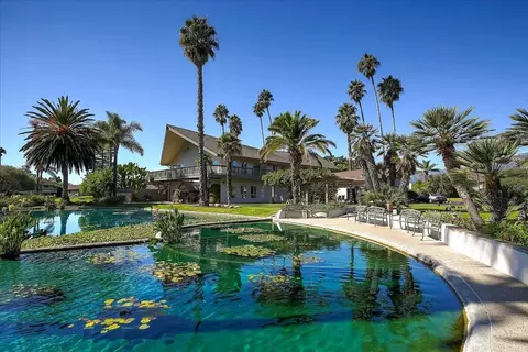 280 Moreton Bay Ln #4, Goleta, CA 93117