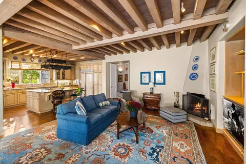 532 Las Fuentes Dr, Montecito, CA 93108 photo 21