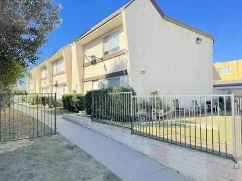 336 S Steckel Dr, Santa Paula, CA 93060