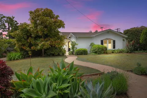 3325 Madrona Dr, Santa Barbara, CA 93105