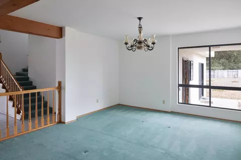 Living - 970 Onstott Rd, Lompoc, CA 93436 photo 6 of 11