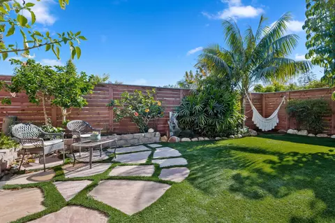 Exterior - 212 Hillview Dr, Goleta, CA 93117 photo 6 of 7