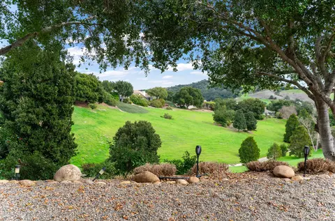 Exterior - 624 Hillside Dr, Solvang, CA 93463 photo 6 of 7