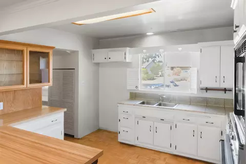 1133 N Gardenia, Lompoc, CA 93436 photo 3
