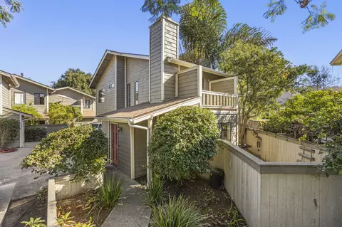 522 W Victoria St #A, Santa Barbara, CA 93101