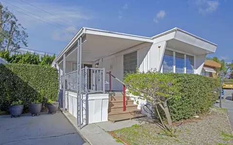 7368 Hollister Ave #8, Goleta, CA 93117