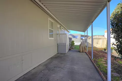 610 E Pine Ave #SPC 44, Lompoc, CA 93436 photo 3
