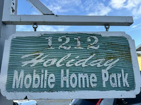 1212 Punta Gorda #14, Santa Barbara, CA 93103