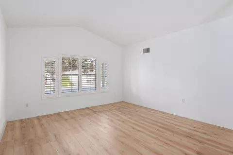 5648 Daisy St, Simi Valley, CA 93063 photo 4