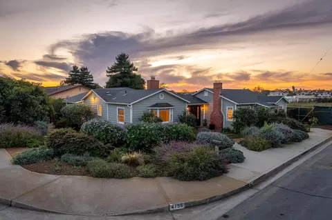 Exterior - 4155 Venice Ln, Carpinteria, CA 93013 photo 3 of 20