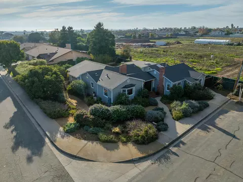 View/Area - 4155 Venice Ln, Carpinteria, CA 93013 photo 2 of 13