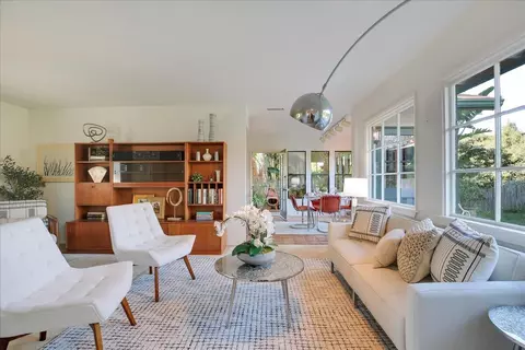 2616 Mesa School Ln, Santa Barbara, CA 93109