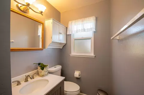 Bath - 348 Coronado Dr, Goleta, CA 93117 photo 4 of 4