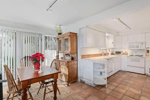 3375 Foothill Rd #713, Carpinteria, CA 93013 photo 3