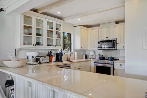 Kitchen - 3375 Foothill Rd #824, Carpinteria, CA 93013 photo 1 of 2