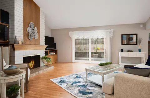 Living - 2133 Creekside Dr, Solvang, CA 93463 photo 1 of 4