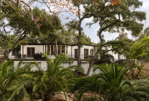 Exterior - 1107 Clover Ln, Montecito, CA 93108 photo 4 of 10