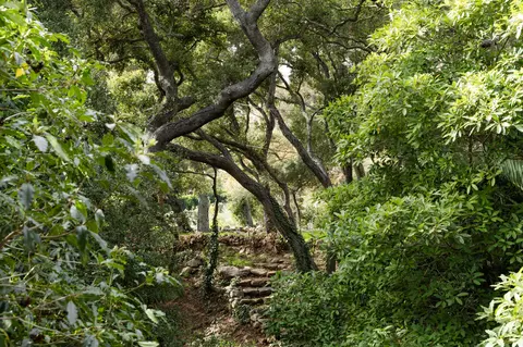 Exterior - 1107 Clover Ln, Montecito, CA 93108 photo 9 of 10