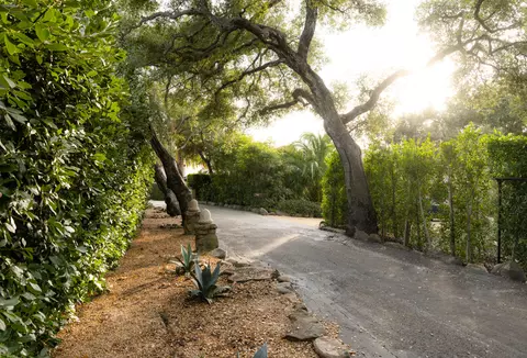 Exterior - 1107 Clover Ln, Montecito, CA 93108 photo 10 of 10