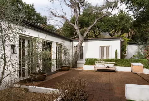Exterior - 1107 Clover Ln, Montecito, CA 93108 photo 2 of 10