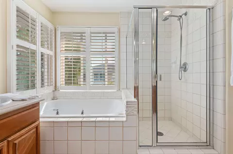 Bath - 6871 Shadowbrook Dr, Goleta, CA 93117 photo 2 of 5