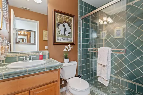 Bath - 6871 Shadowbrook Dr, Goleta, CA 93117 photo 5 of 5