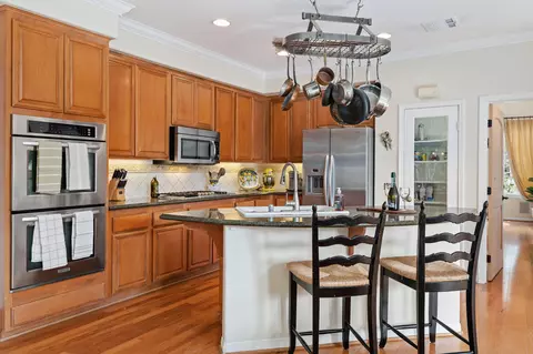 Kitchen - 6871 Shadowbrook Dr, Goleta, CA 93117 photo 2 of 2