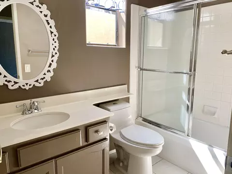 4836 Matteo St, Oak Park, CA 91377 photo 12