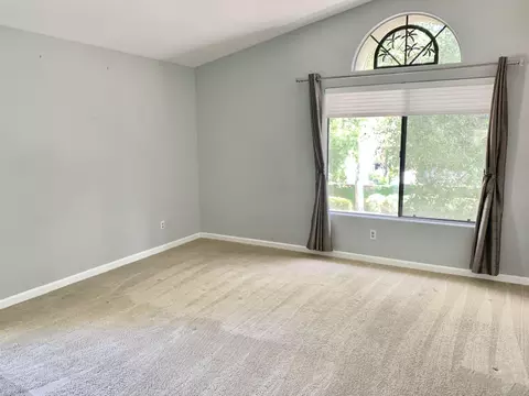 4836 Matteo St, Oak Park, CA 91377 photo 9