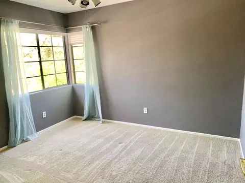 4836 Matteo St, Oak Park, CA 91377 photo 11