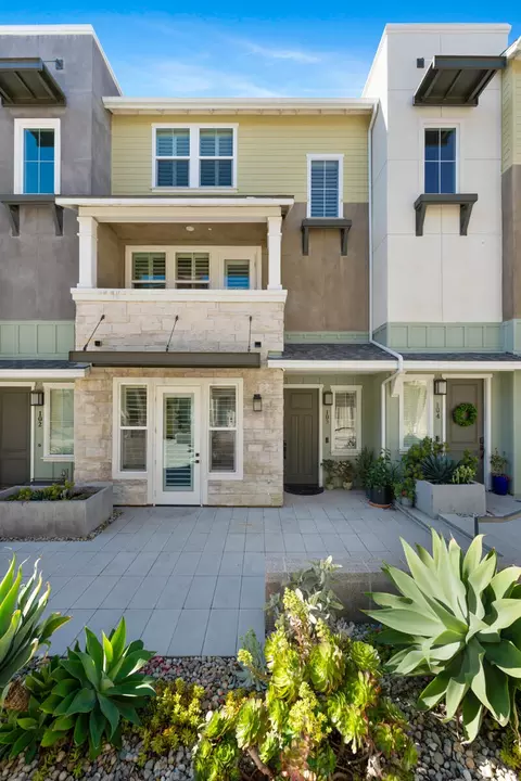 5683 Stinson Way #103, Goleta, CA 93117