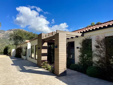 2700 Holly Rd, Santa Barbara, CA 93105