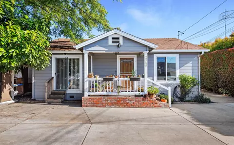 172 Orange Ave, Goleta, CA 93117