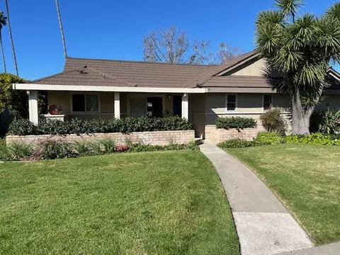 330 Moreton Bay Ln #3, Goleta, CA 93117