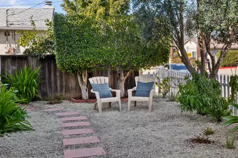 Exterior - 4817 Sawyer Ave, Carpinteria, CA 93013 photo 2 of 5