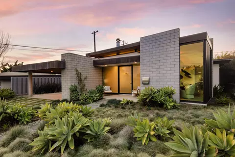 209 La Jolla Dr, Santa Barbara, CA 93109