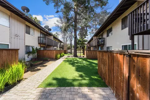 1502 San Pascual St, Santa Barbara, CA 93101