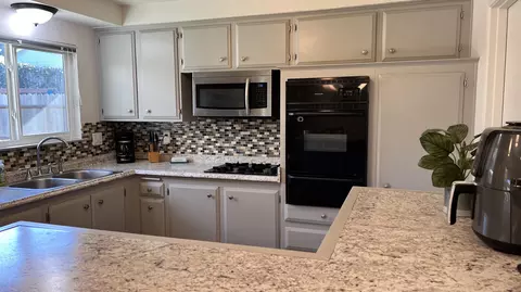 224 Princeton Pl, Lompoc, CA 93436 photo 6