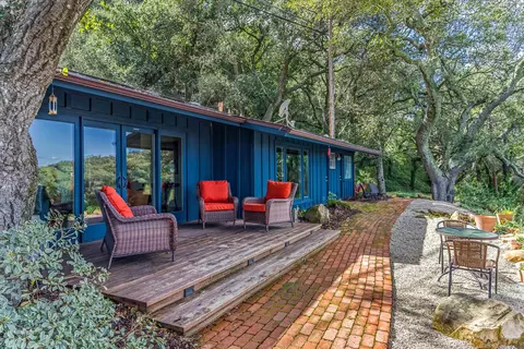 6454 Stagecoach Rd, Santa Barbara, CA 93105