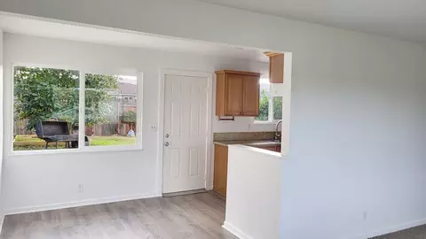 916 W Nectarine Ave, Lompoc, CA 93436 photo 7