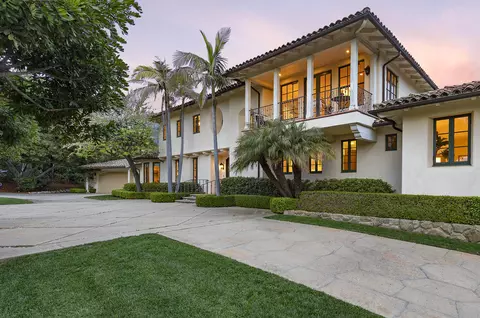 Exterior - 2267 Featherhill Rd, Montecito, CA 93108 photo 3 of 7