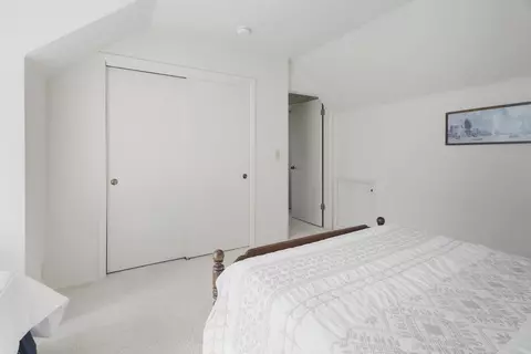 Bedroom - 2445 Stern Deck Rd, Bradley, CA 93426 photo 6 of 6