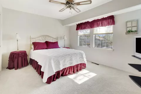 Bedroom - 2445 Stern Deck Rd, Bradley, CA 93426 photo 1 of 6