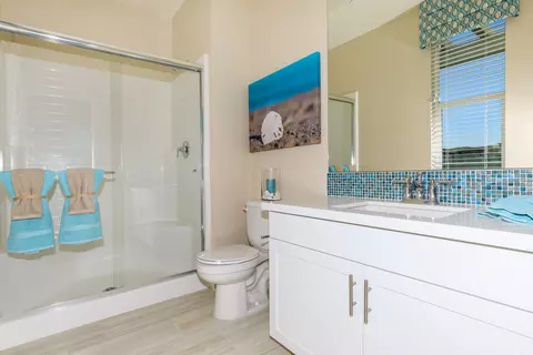 Bath - 725 Winchester Dr, Oxnard, CA 93036 photo 4 of 5