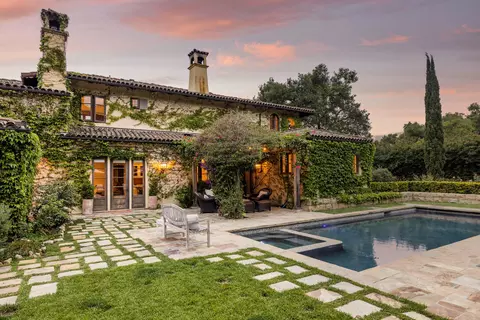 Exterior - 2222 E Valley Rd, Montecito, CA 93108 photo 6 of 16