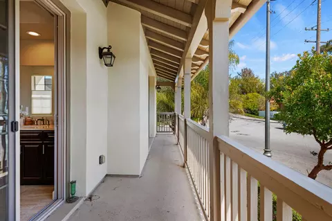 Exterior - 10 Sanderling Ln, Goleta, CA 93117 photo 4 of 7