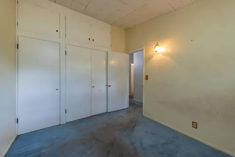 Exterior - 910 Spring St, Oak View, CA 93022 photo 4 of 7